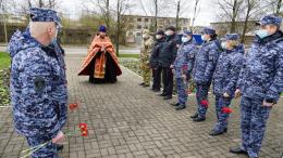 Память погибших в Великой Отечественной войне почтили в Пскове