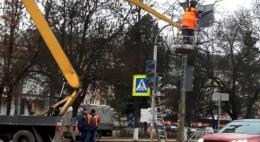 Два новых светофора появятся в Пскове на Завеличье