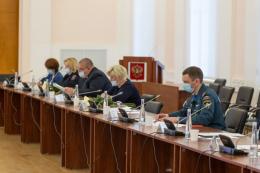 В Пскове прошло заседание Комиссии по делам несовершеннолетних