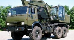 В Псковскую 76-ю гвардейскую десантно-штурмовую дивизию ВДВ поступили экскаваторы ЭОВ-3523 