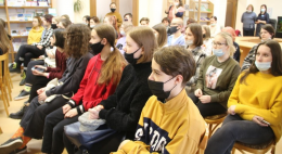 Псковские школьники примут участие в международном проекте «Творчество без границ - рисуем Ганзу»