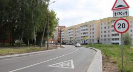 В Псковской области по нацпроекту отремонтирован ряд дорог к школам, детским садам и больницам