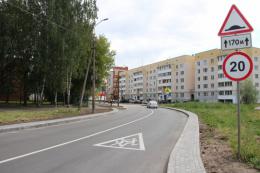 В Псковской области по нацпроекту отремонтирован ряд дорог к школам, детским садам и больницам