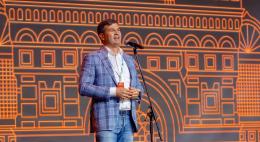 Зуфаров Анвар из деревни Паниковичи Псковской области стал победителем всероссийского конкурса «Мастера гостеприимства»