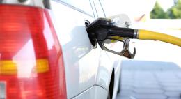 Россияне отказываются от автомобилей из-за высокой цены на бензин