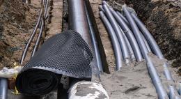 Реконструкция системы кольцевого водопровода ведется в Великих Луках