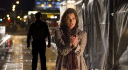 Остросюжетный триллер «Лица в толпе» смотрите сегодня в 22.10 на Первом Псковском