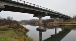 В Пушкиногорском районе отремонтируют мост через реку Великую 