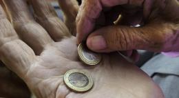 Законопроект о доплатах малообеспеченным пенсионерам внесён в Госдуму 