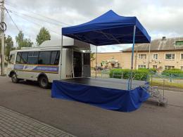 В районы Псковской области поступили восемь автоклубов в рамках нацпроекта «Культура»  