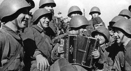 Псковичи могут принять участие в конкурсе «Песни военных лет!»