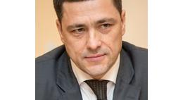 Губернатор Псковской области поздравил выпускников с окончанием школы
