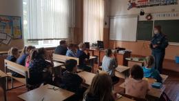 Открытые уроки по основам безопасности жизнедеятельности прошли в Псковской области