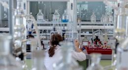 С 11 по 13 сентября в разных районах Пскова можно будет сдать тест на ВИЧ