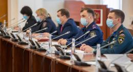 Итоги работы региональной Комиссии по делам несовершеннолетних были рассмотрены в Пскове