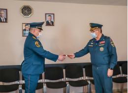 Сотрудникам Главного управления МЧС России по Псковской области присвоили звания