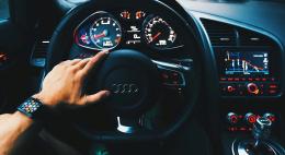 «Автодор» будет поэтапно увеличивать до 130 км/ч скорость на автомагистрали М-11 «Москва - Санкт-Петербург»