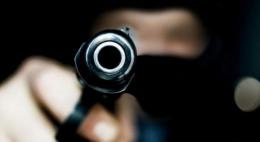 Гость из Пскова устроил стрельбу в петербургском магазине