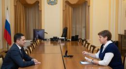 Профилактику преступности среди несовершеннолетних обсудил губернатор с детским омбудсменом Псковской области