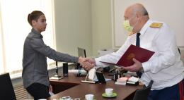Руководитель регионального Следственного управления поблагодарил подопечного ПОООМС «Дети – наше будущее» за спасение человека