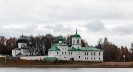 На работы по укреплению берегов реки Великой вблизи двух псковских монастырей  необходимо более 36 миллионов рублей 