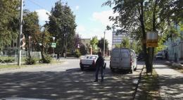У школы №11 на улице Советской появилась временная остановка