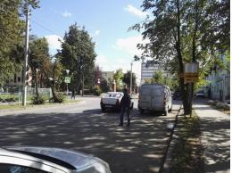 У школы №11 на улице Советской появилась временная остановка