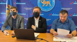 Льва Шлосберга и Николая Кузьмина вернули в единый список кандидатов в депутаты областного Собрания