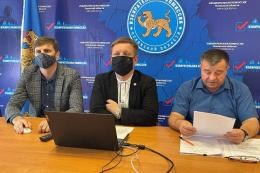 Льва Шлосберга и Николая Кузьмина вернули в единый список кандидатов в депутаты областного Собрания