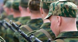 В российской армии теперь 384 тысячи контрактников 