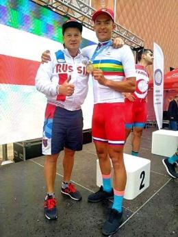 Псковский велогонщик Иван Макаров завоевал титул чемпиона мира