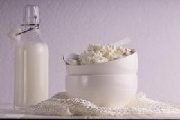 Молочные продукты и продукты с заменителем молочного жира будут располагаться в магазинах на разных полках