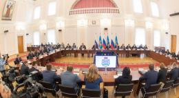 Зарплата муниципальных служащих станет существенно выше