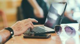 Обучение по программе «Азбука интернета» прошли 380 пенсионеров региона