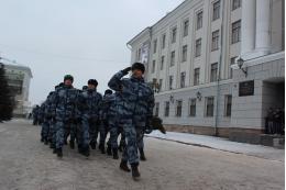 В Пскове состоялся гарнизонный развод нарядов Росгвардии, заступающих на службу