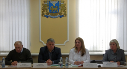 Об изменениях в законодательстве в сфере обращения с ТКО рассказали депутатам Пскова  