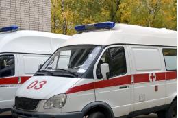 На Рижском проспекте в Пскове на пассажира, выходящего из автомобиля, наехал авторбус 