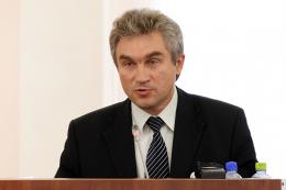 Экс-председатель Государственного комитета по здравоохранению и фармации Псковской области Игорь Потапов устроился на работу в городскую больницу 