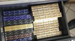 Более 4,5 тысяч нелегальных пачек сигарет пытались продать в псковском магазине