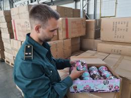Партию игрушек задержали на границе в Псковской области 