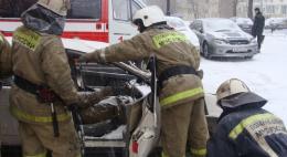 С 4 по 9 января псковские спасатели 18 раз выезжали для оказания помощи по ликвидации последствий ДТП