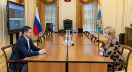 Губернатор поручил новому руководителю МФЦ разработать и представить план развития учреждения