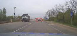 В Пскове дорожные полицейские вынуждены были применить оружие для остановки лихой «Шкоды»