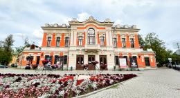 Больше десяти премьер выпустит Псковский драмтеатр в новом сезоне